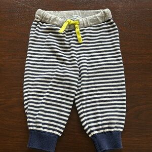 Baby Boden boys Essential knit pant